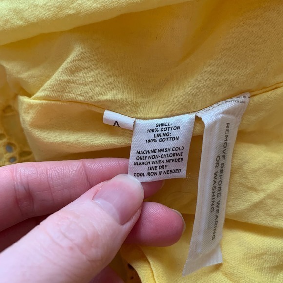 Ann Taylor LOFT Women's Eyelet Lace Sleeveless Mini Sheath Dress Yellow - Size 2 - Picture 4 of 4